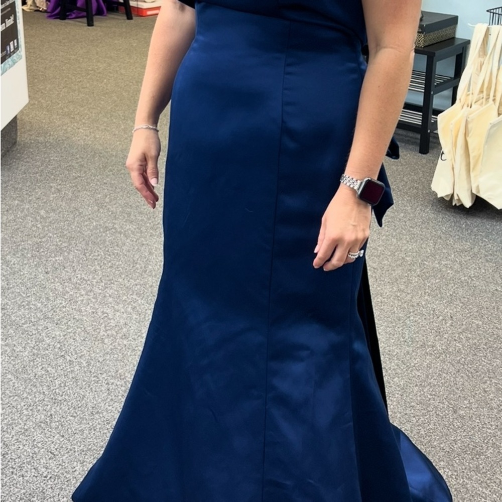 NWT: Sherri Hill Midnight Blue (Navy) Dress - Picture 5 of 9